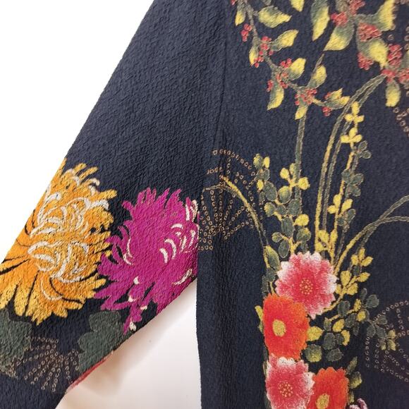 Draper's & Damon's Floral Stretchy Button Up Jacket - Picture 8 of 12